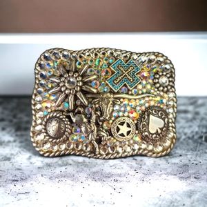 NWOT Women's Nocona Western Belt Buckle with Rhinestones